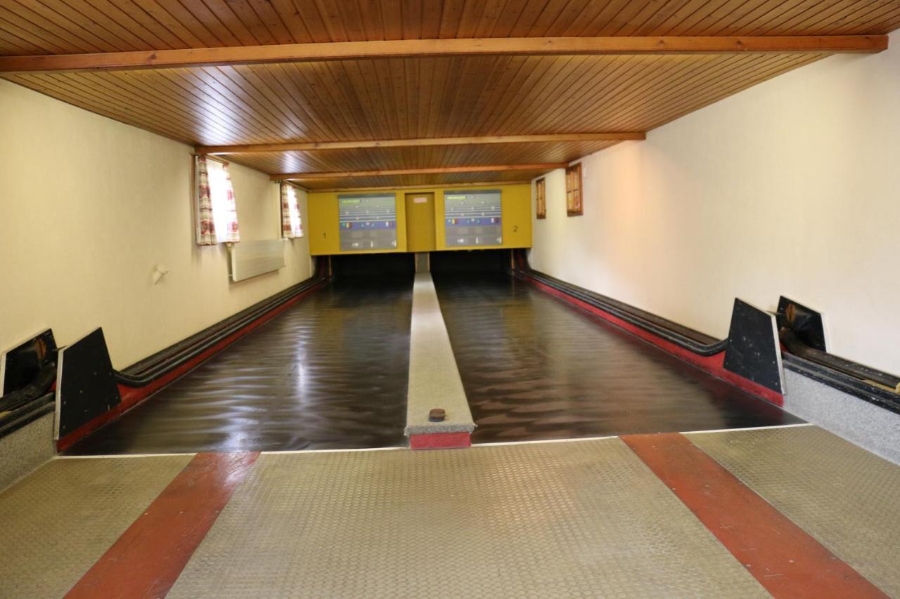 Hotel Restaurant Alpenblick Ernen Bagian luar foto